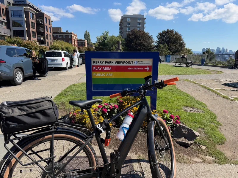 Photograph taken at Kerry Park (Franklin Place)